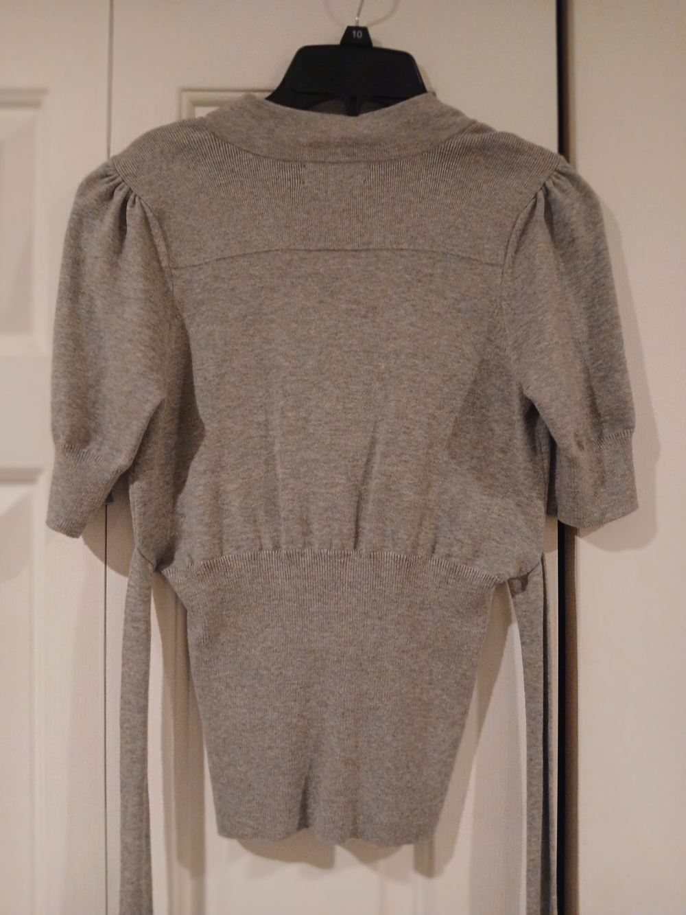 Banana Republic Gray V-Neck Knit Wrap Top - Picture 2 of 4